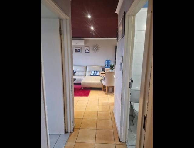 2 BEDROOM TOWNHOUSE FOR SALE IN BELLAIR